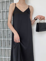 バックストラップVネックワンピース　３色展開 - select store mirror meバックストラップVネックワンピース　３色展開190261196mirror meselect store mirror me190261196ホワイトS