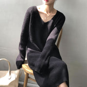 Vネックストレートニットワンピース　５色展開 - select store mirror meVネックストレートニットワンピース　５色展開189948029mirror meselect store mirror me189948029ホワイト