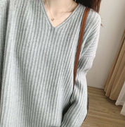 【動画あり】カシミヤ混Vネックニットセーター　５色展開 - select store mirror me【動画あり】カシミヤ混Vネックニットセーター　５色展開189966178mirror meselect store mirror me189966178アイボリー