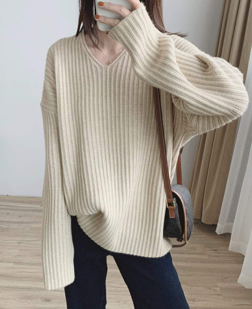 【動画あり】カシミヤ混Vネックニットセーター　５色展開 - select store mirror me【動画あり】カシミヤ混Vネックニットセーター　５色展開189966178mirror meselect store mirror me189966178アイボリー