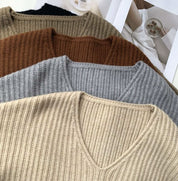 【動画あり】カシミヤ混Vネックニットセーター　５色展開 - select store mirror me【動画あり】カシミヤ混Vネックニットセーター　５色展開189966178mirror meselect store mirror me189966178アイボリー