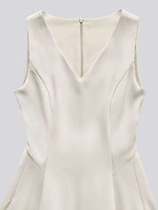 Vネックデザインピュアホワイトワンピース - select store mirror meVネックデザインピュアホワイトワンピース207105797mirror meselect store mirror me207105797S